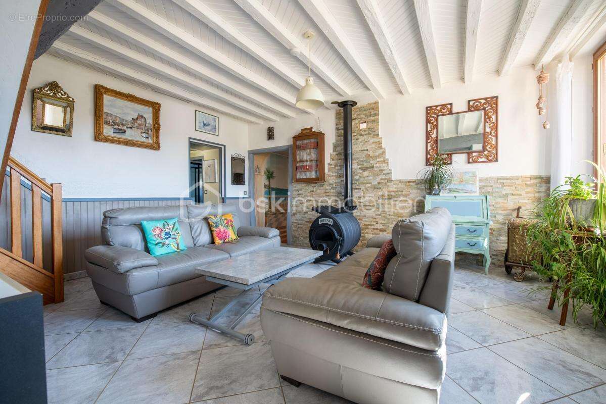 Maison à VILLEBOUGIS