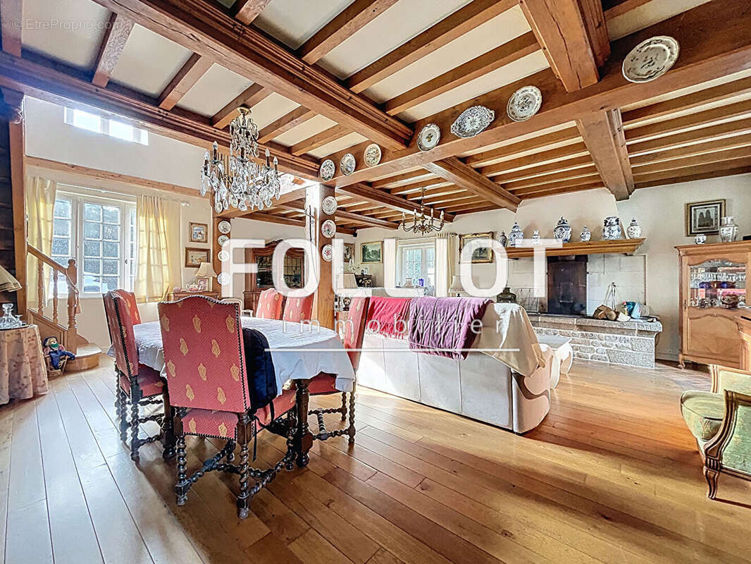 Maison à SAINT-SAUVEUR-LA-POMMERAYE