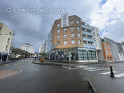 Commerce à LANESTER