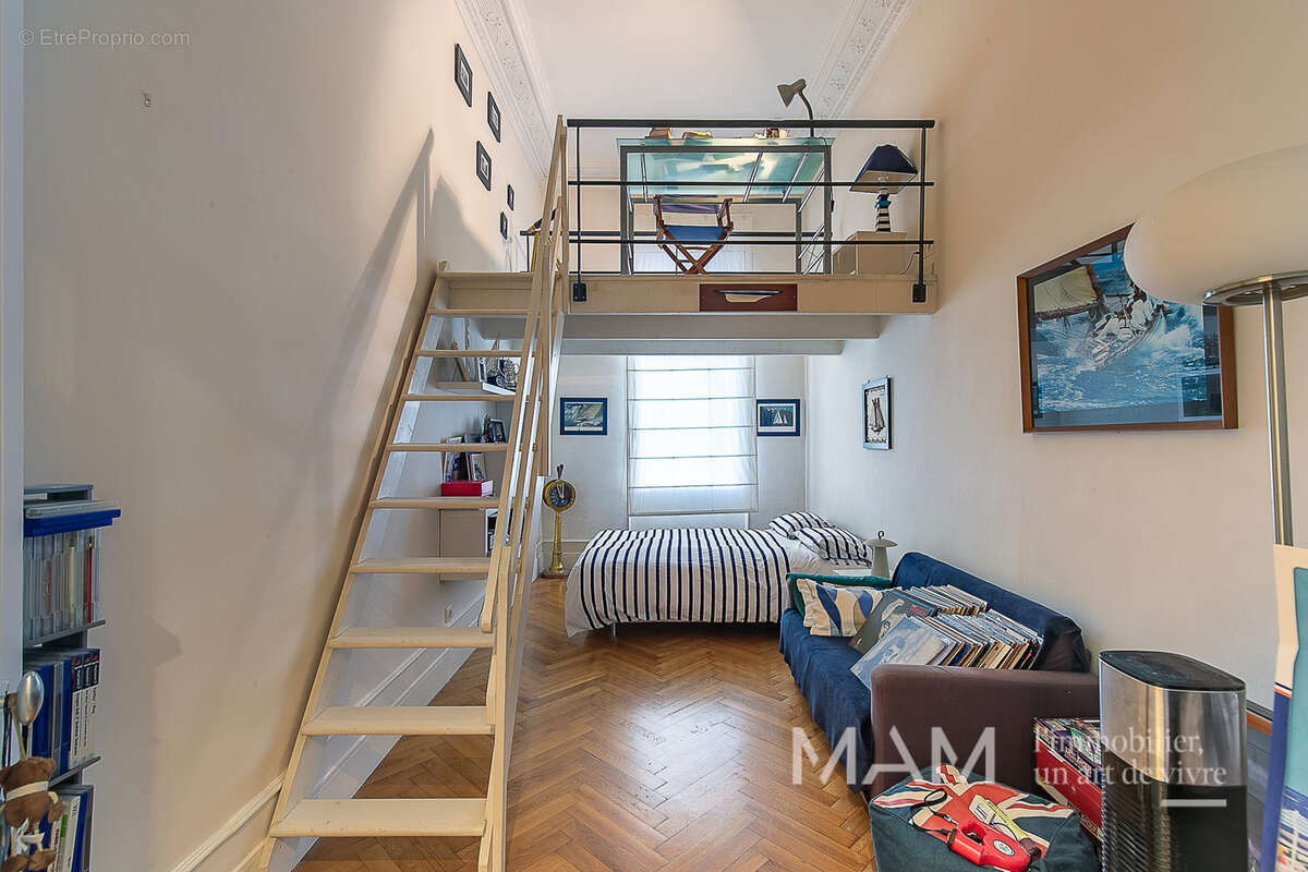 Appartement à MARSEILLE-8E