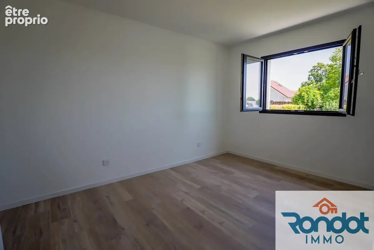 Maison 141m2 / 5 pieces / 4 chambres / terrain 420m2 - photo 4