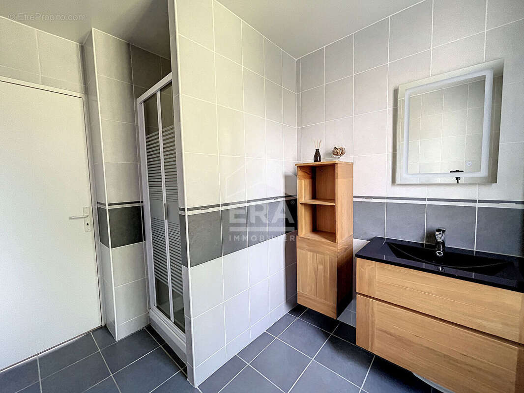 Maison à CHAUMONTEL