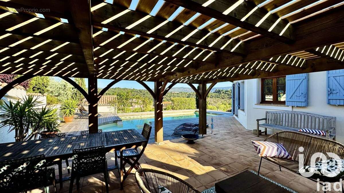 Photo 4 - Maison à LAGRASSE