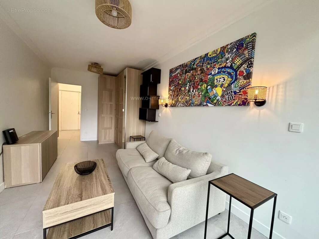 Appartement à PARIS-20E