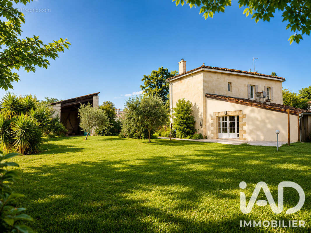 Maison 167 m² à Savignac-De-L'isle  - photo 2