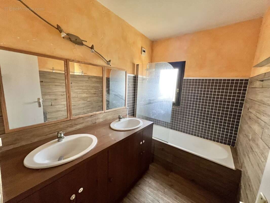 Appartement à VALENCE