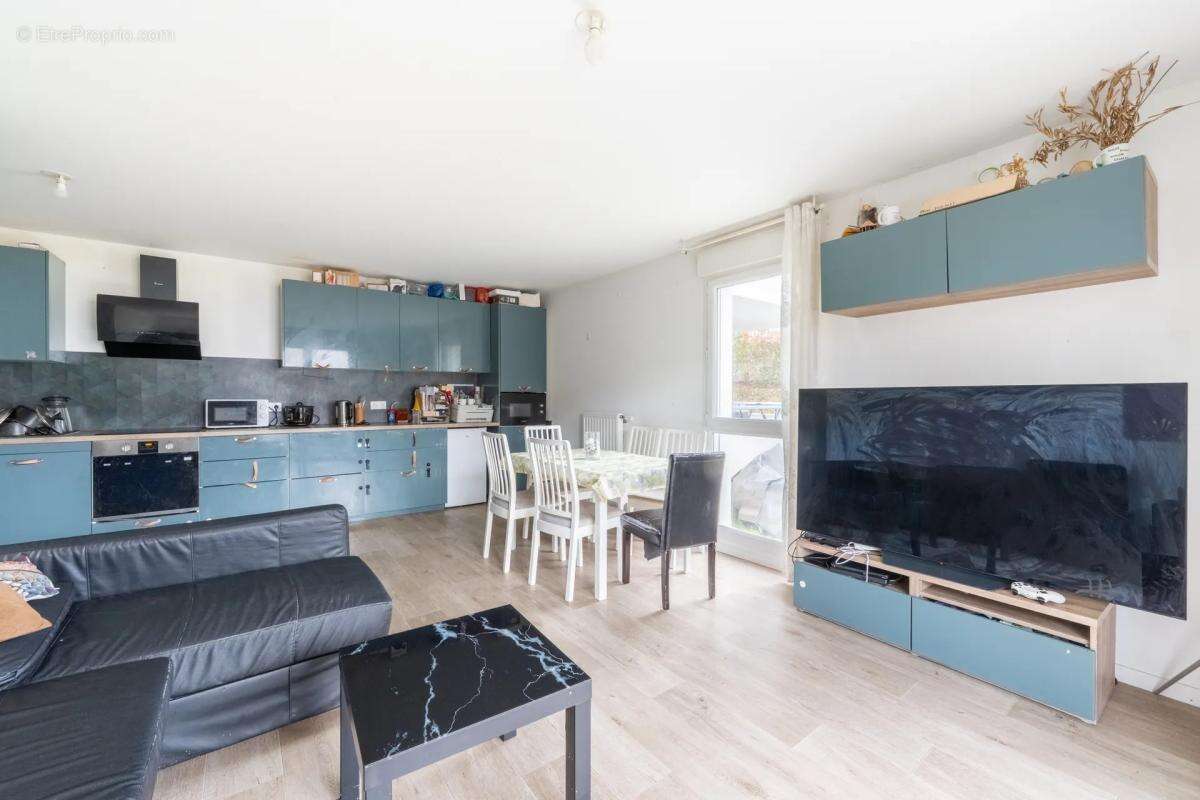 Appartement à SAINT-OUEN-L'AUMONE