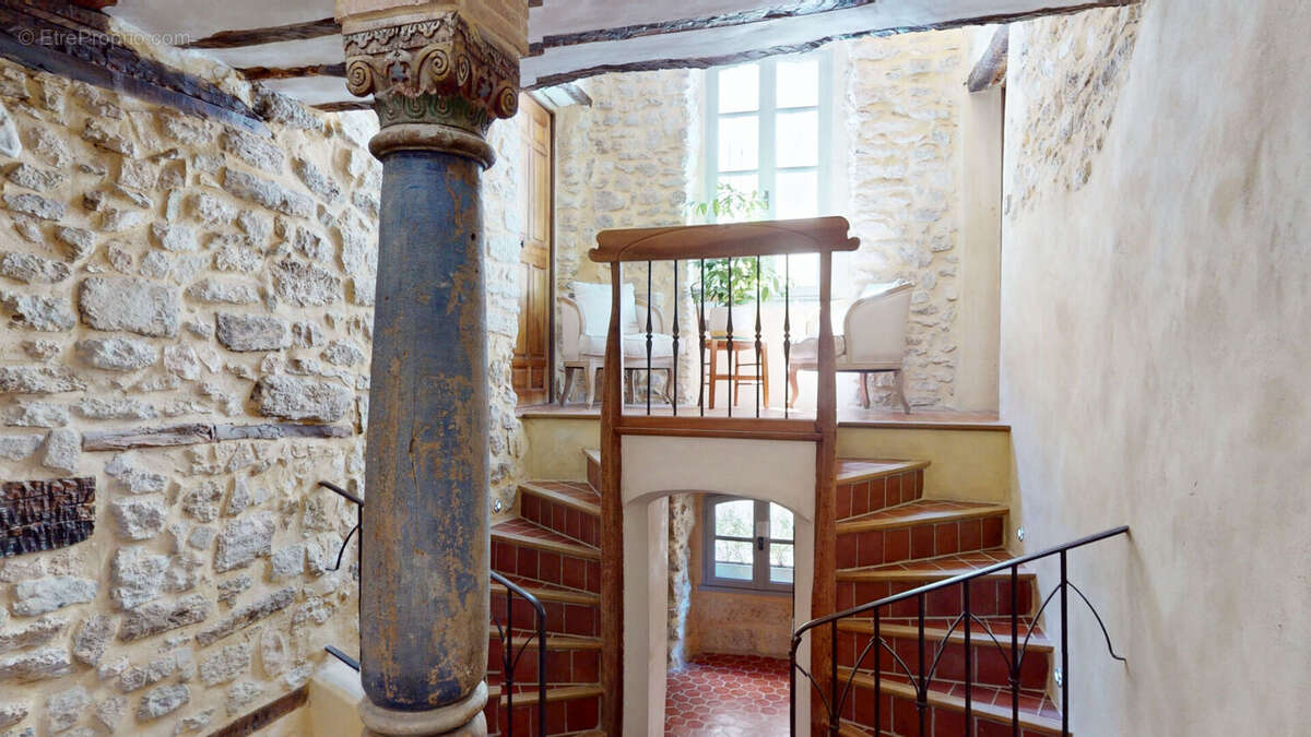 Maison à MOLLANS-SUR-OUVEZE