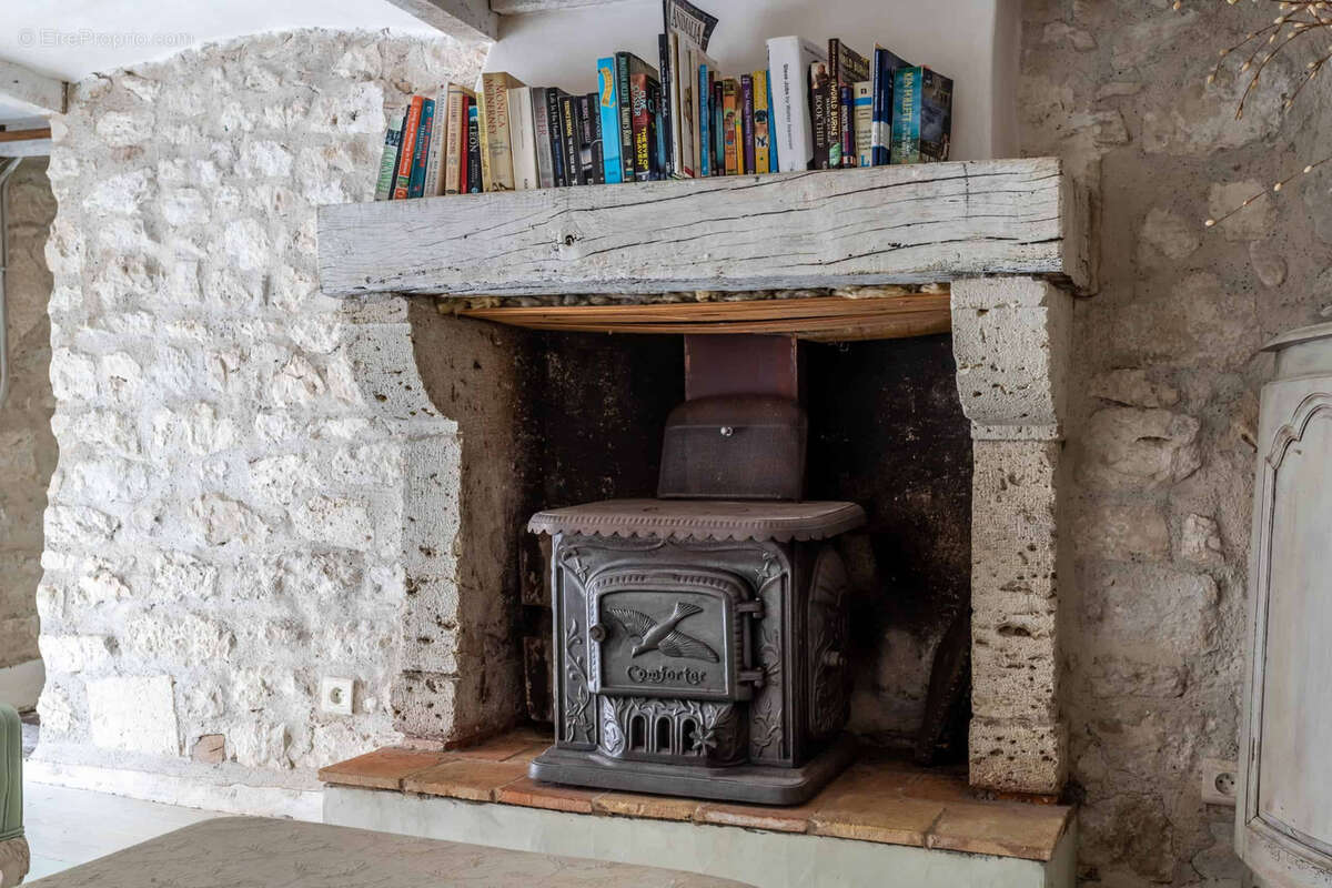Village house in Lauzerte - photo 7