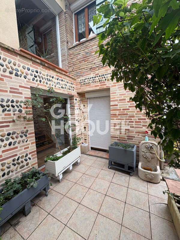 Maison à VERDUN-SUR-GARONNE