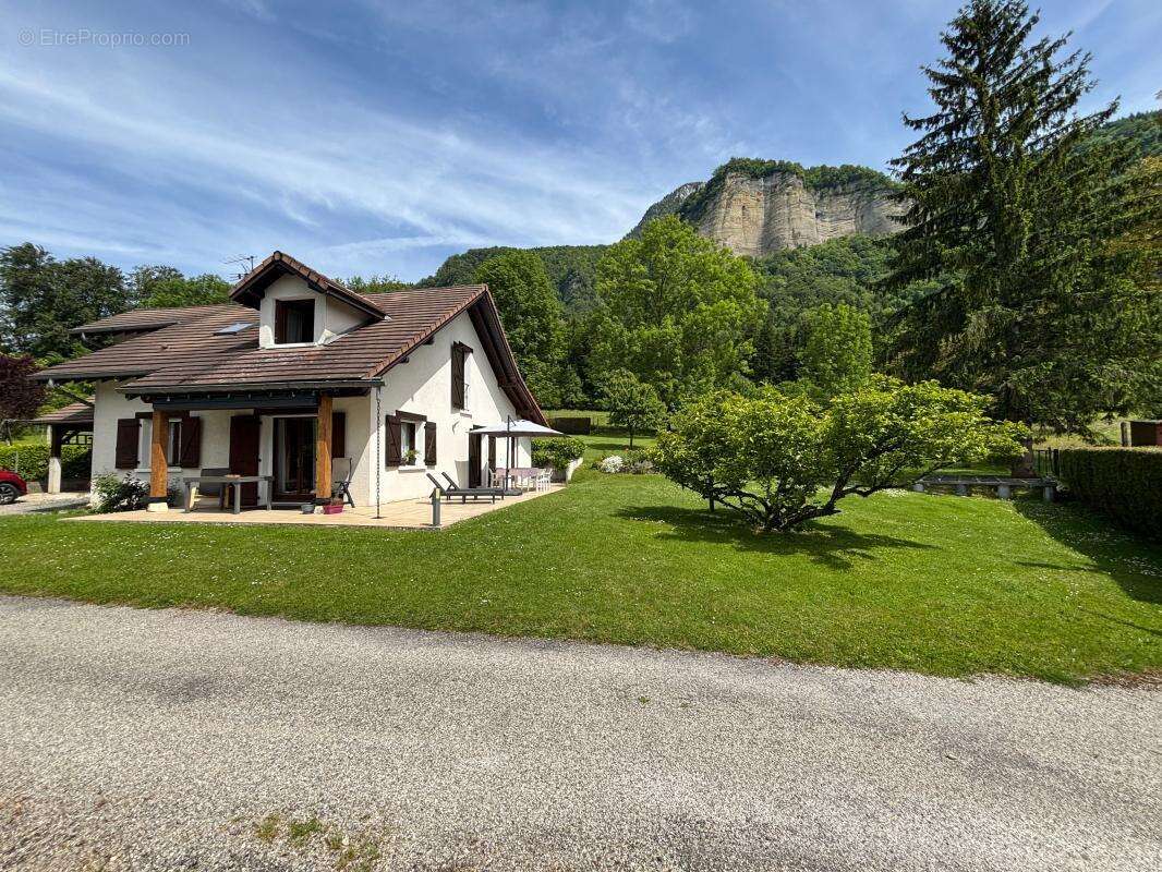 Maison à SAINT-JOSEPH-DE-RIVIERE