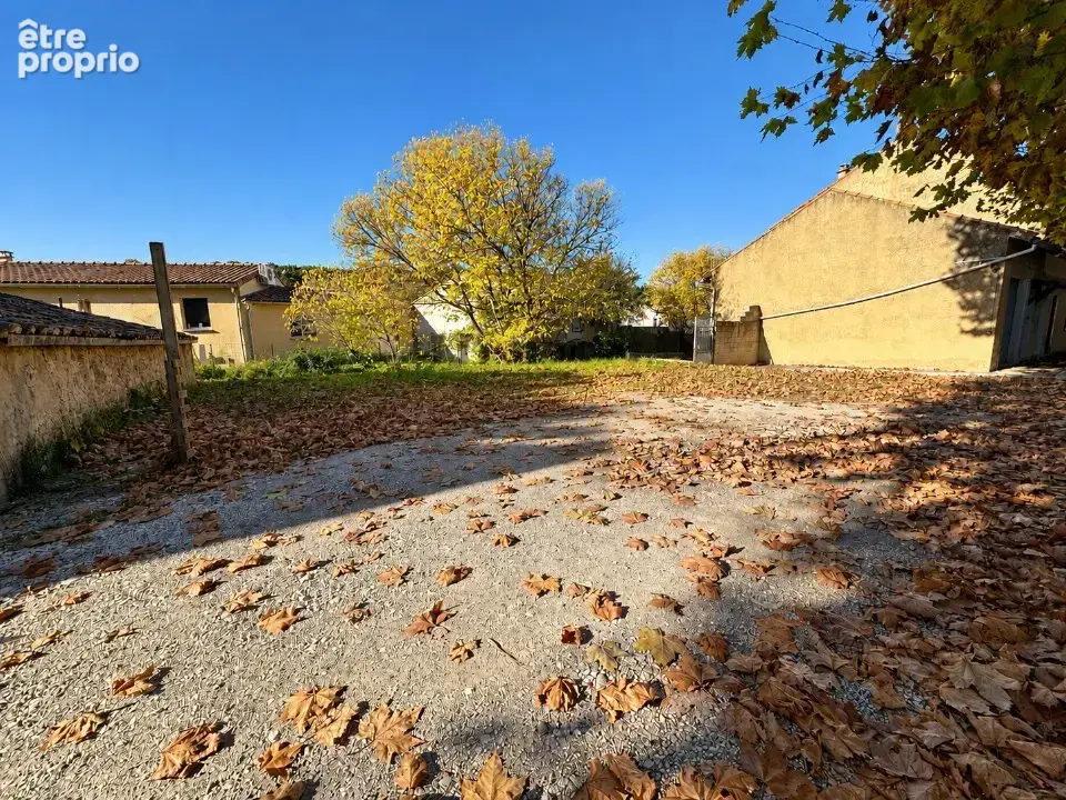 Photo Terrain à Malemort-Du-Comtat au prix de 55 000€