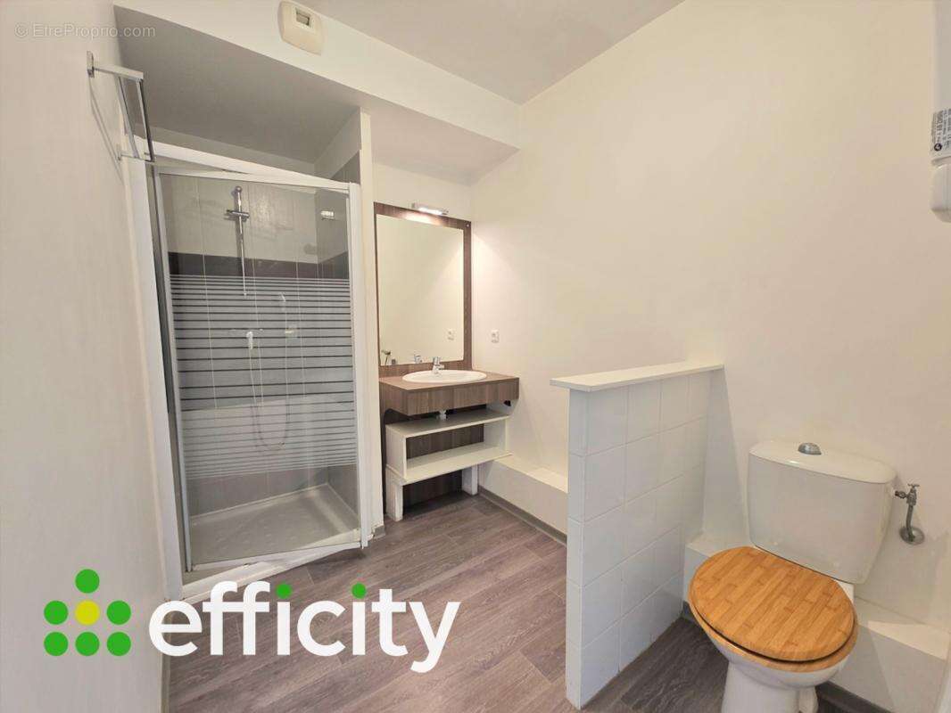 Appartement à PUGET-SUR-ARGENS