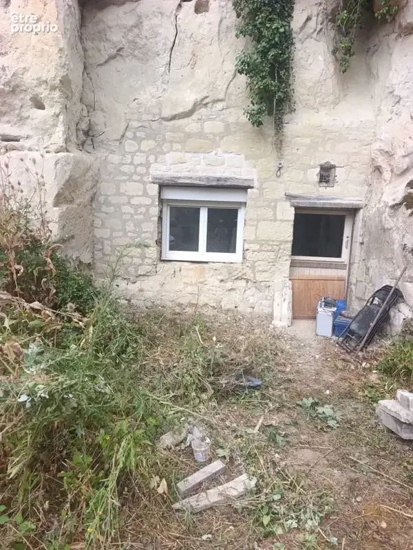 Ensemble troglodytique atypique à Avoine   3 espaces indépendants   Fort potentiel locatif - photo 25