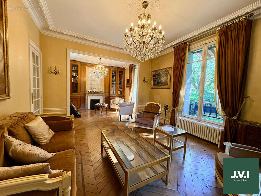 Maison à MONTMORENCY