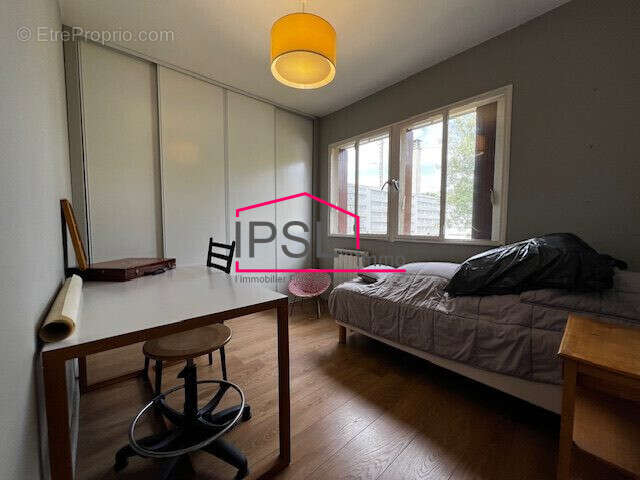 Maison 59 m² à Vert-Saint-Denis  - photo 7