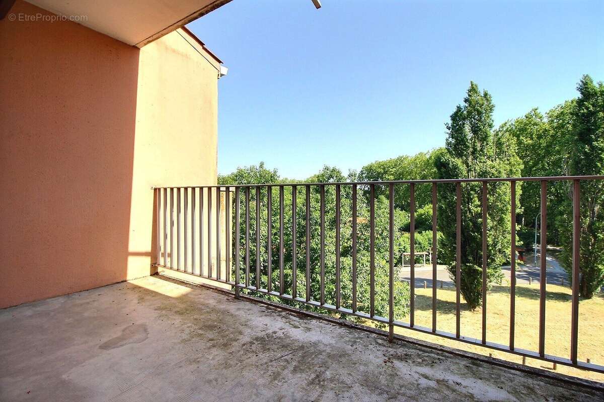 Appartement à RAMONVILLE-SAINT-AGNE