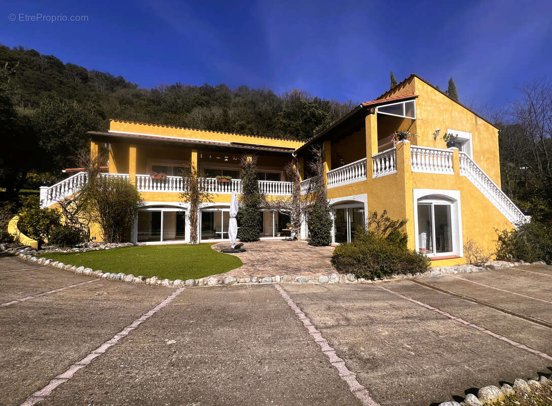 Maison à ARLES-SUR-TECH