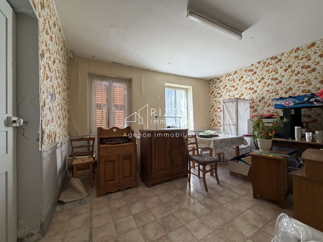 Maison à LES BOUCHOUX