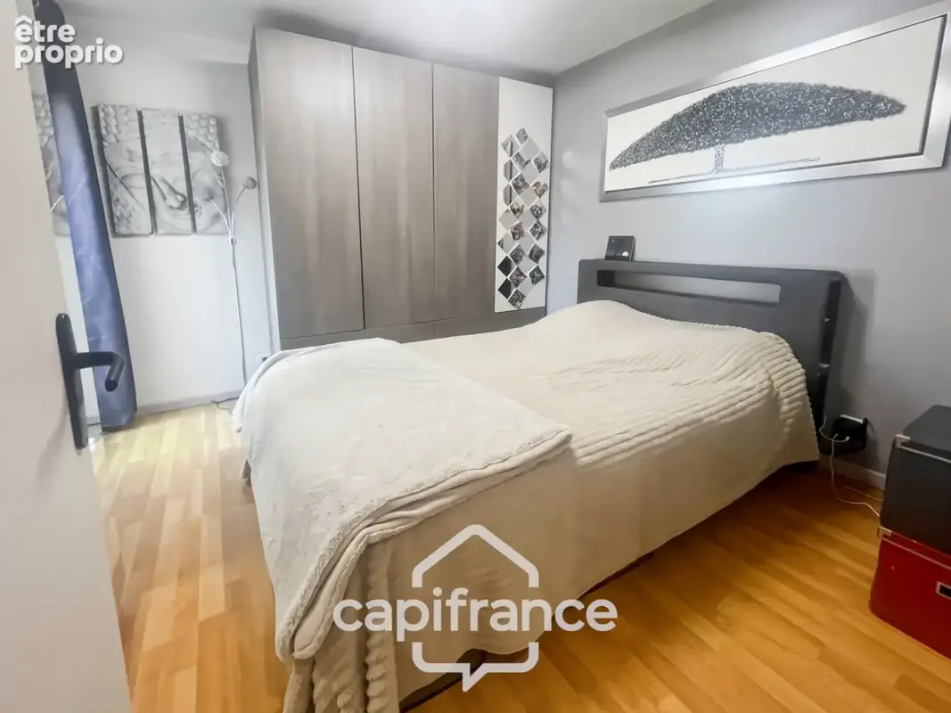 Appartement à vendre 4 pièces LA SEYNE SUR MER (83), grand T4 de 81m2 - Loggia -  Cave - photo 26