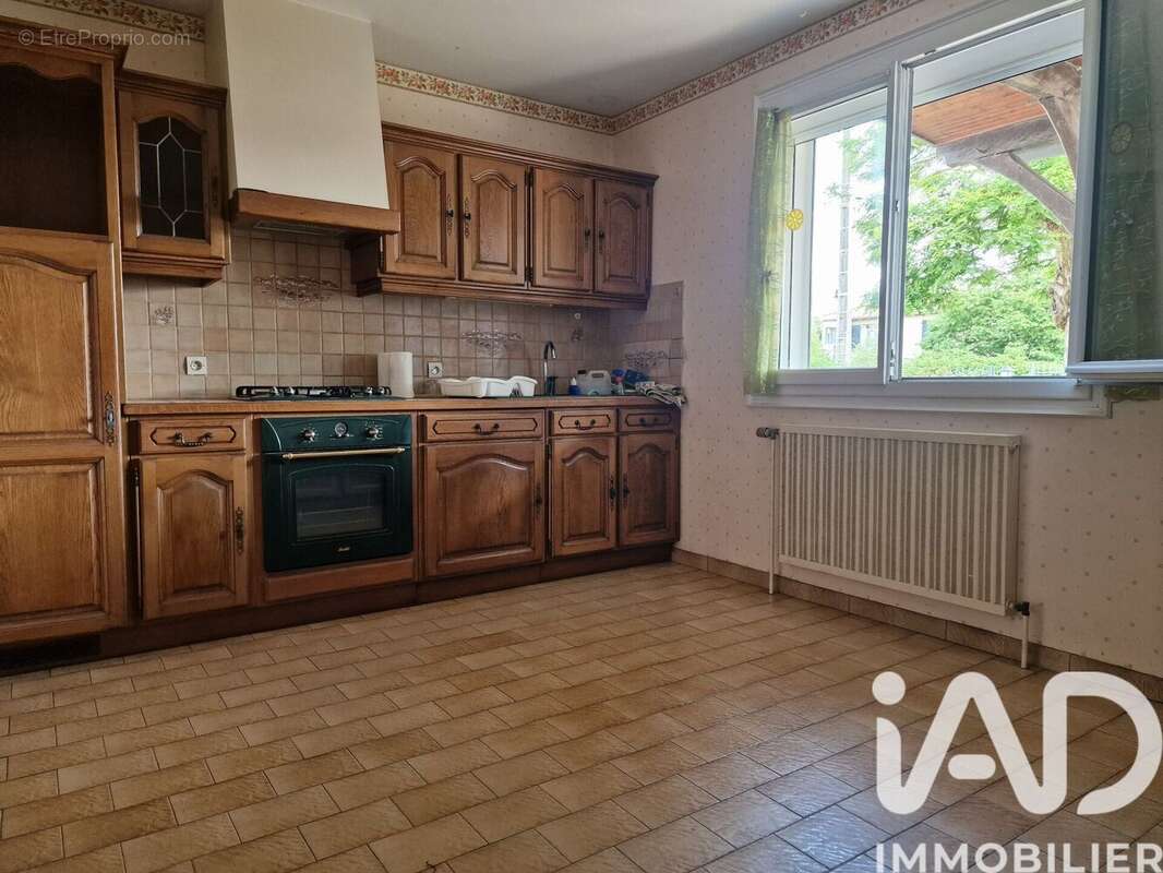 Photo 3 - Maison à SAINT-VARENT