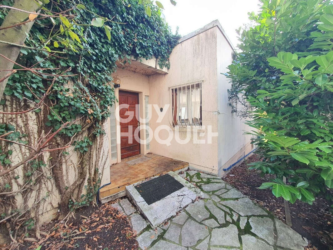 Maison à ROSNY-SOUS-BOIS