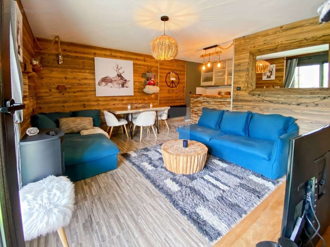 Appartement à SAINT-ETIENNE-DE-TINEE