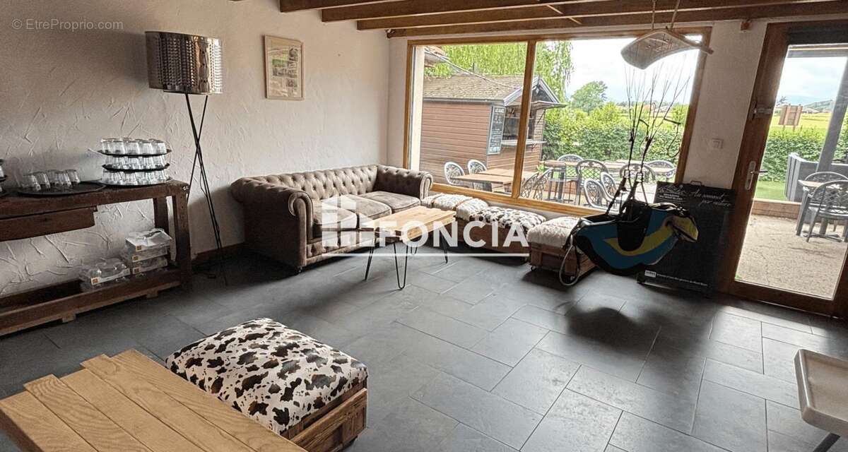 Appartement à LUMBIN