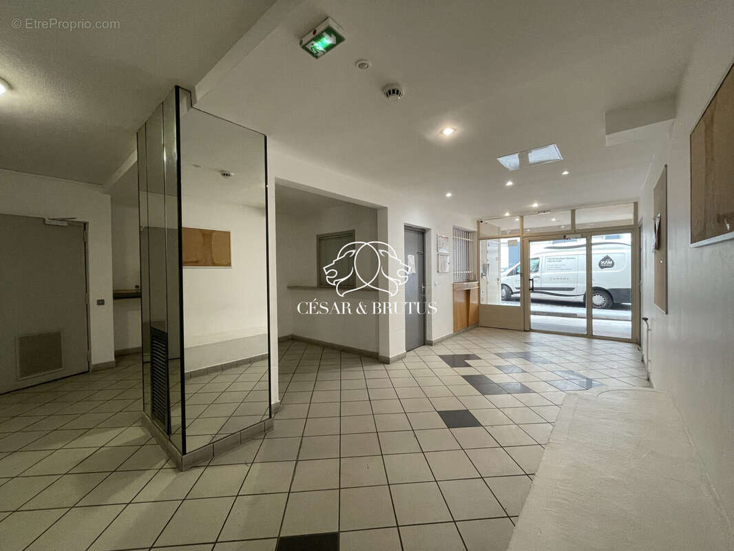 Appartement à LYON-9E
