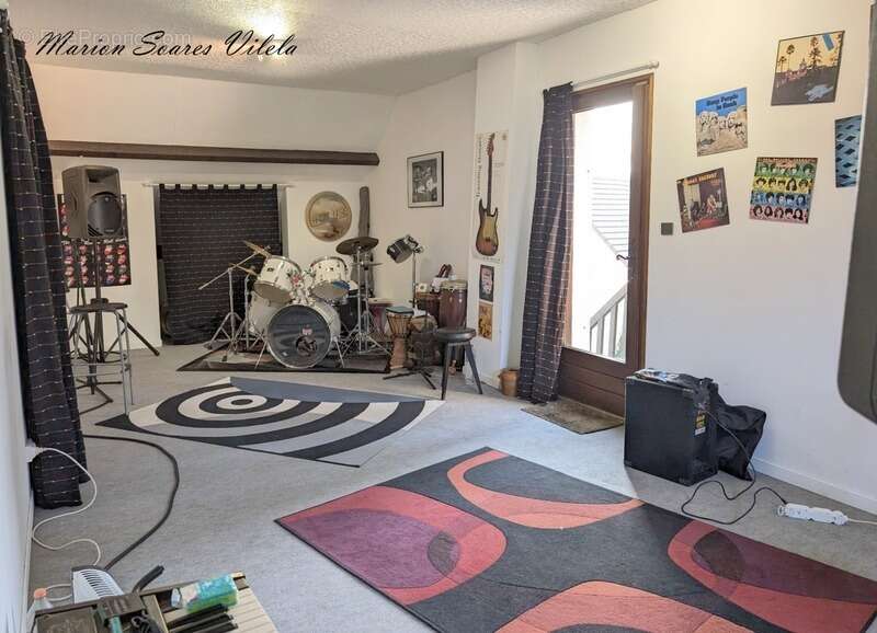 Maison à CHAUMES-EN-BRIE