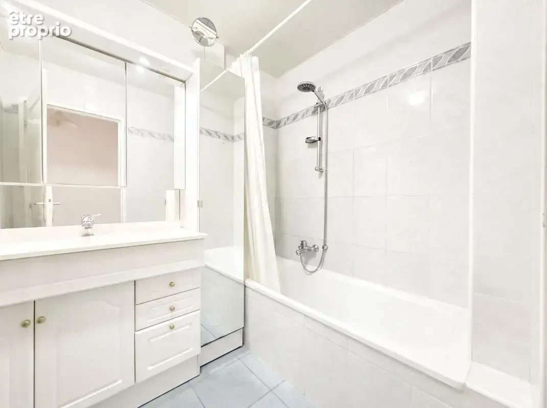 CAGNES ST-JEAN Superbe 3 Pièces 64 m² étage terrasse garage et cave - Piscine - photo 8