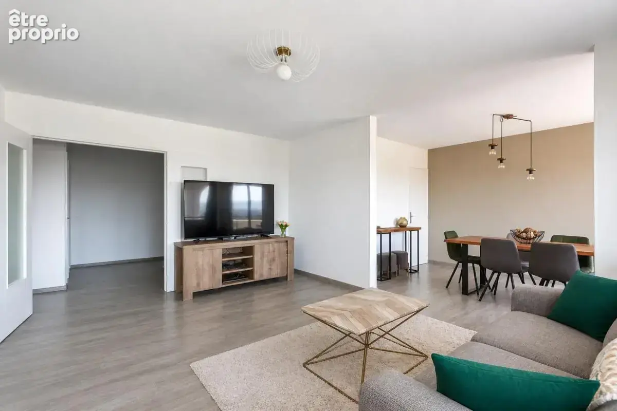 Appartement familial 6 pièces de 116 m² avec vue dégagée – Lyon - photo 4