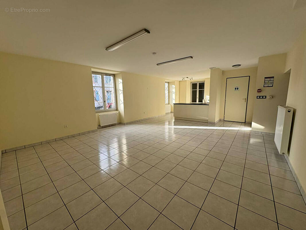 Commerce à MONTBELIARD