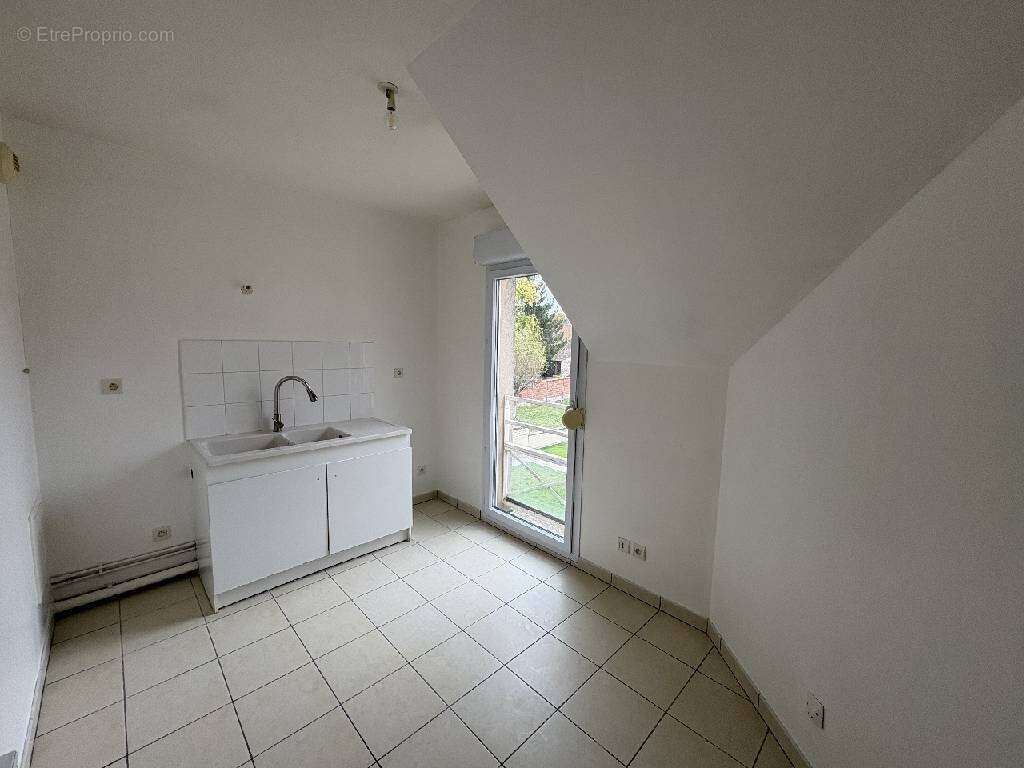 Appartement à PRINGY