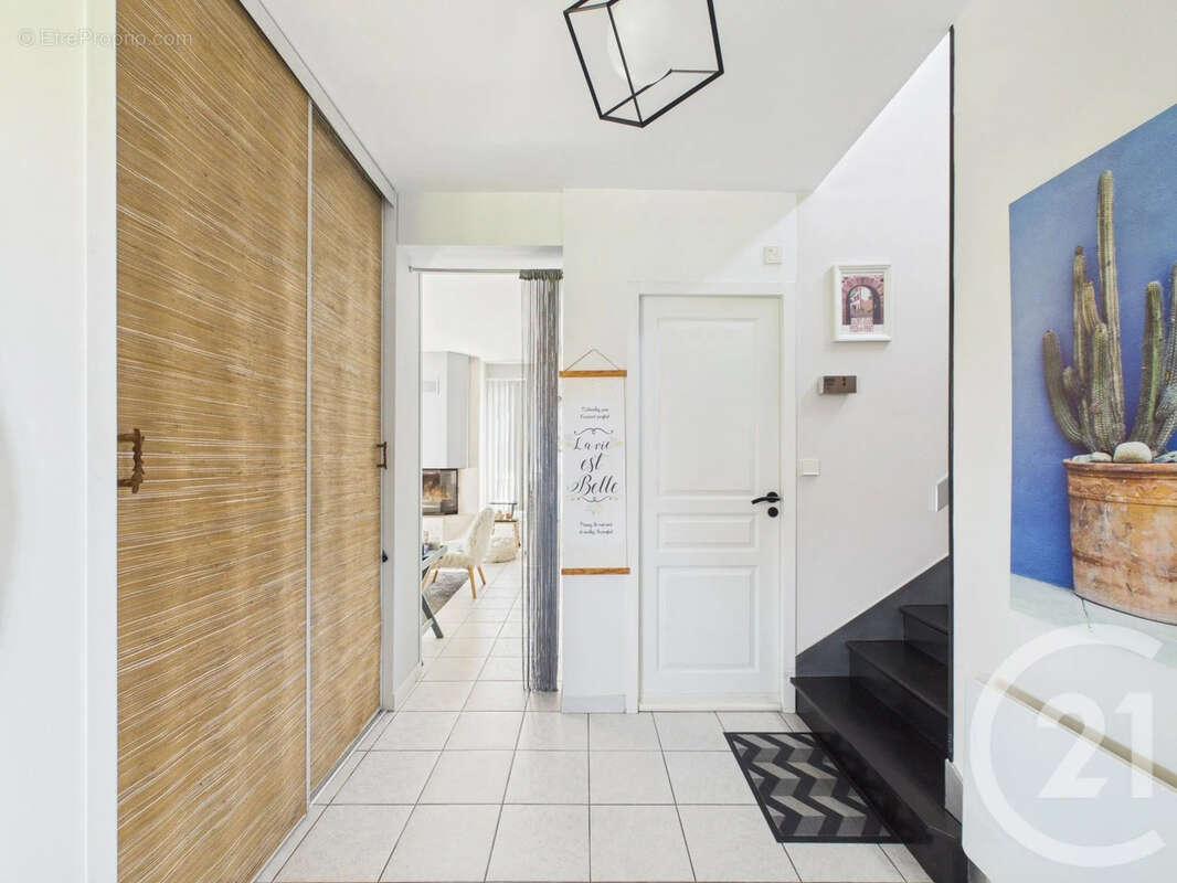 Maison 106 m² à Ustaritz  - photo 6