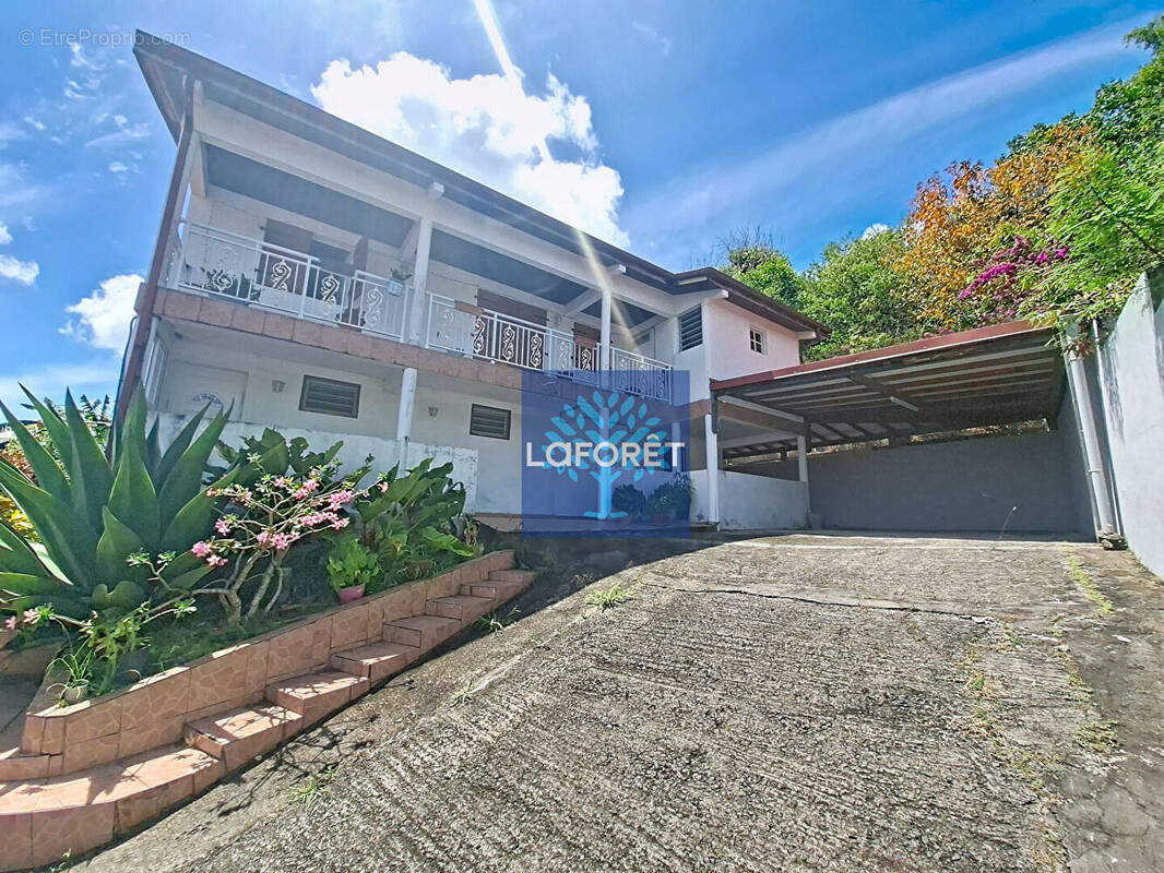 Maison à SAINTE-LUCE