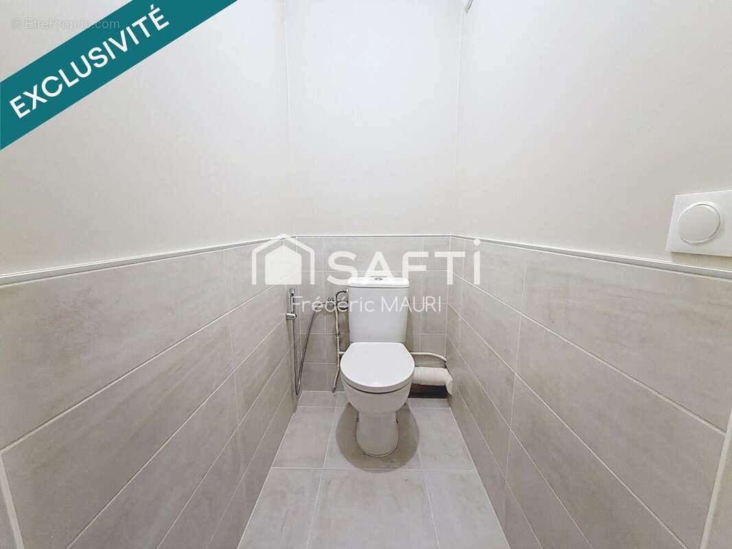 Photo 9 - Appartement à COURBEVOIE