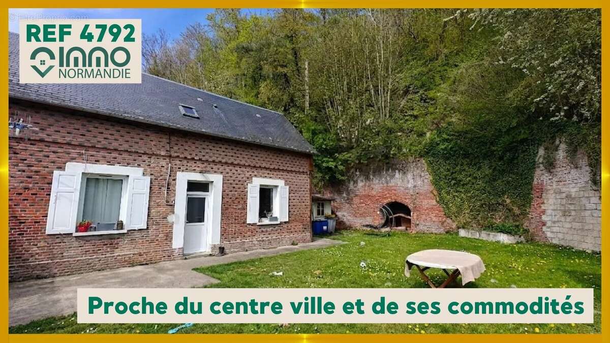 Maison à BRIONNE