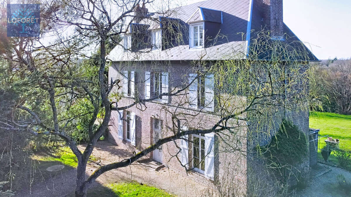 Maison à BERNAY