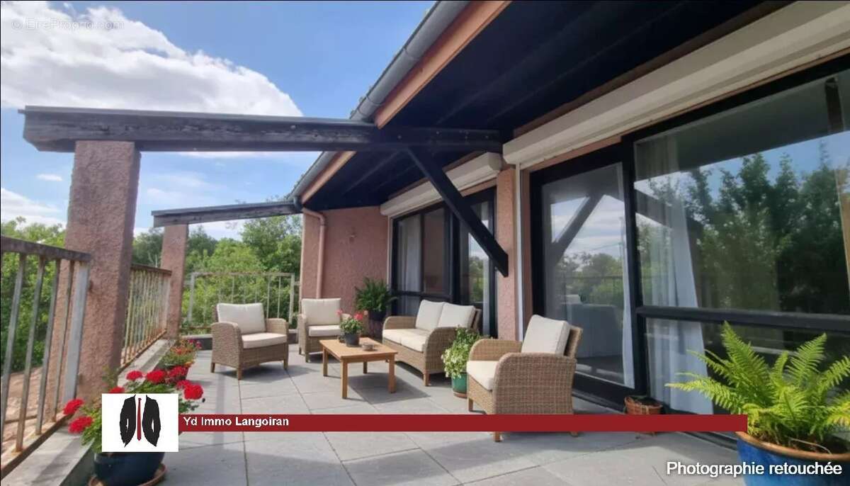 Maison à SAINT-CAPRAIS-DE-BORDEAUX