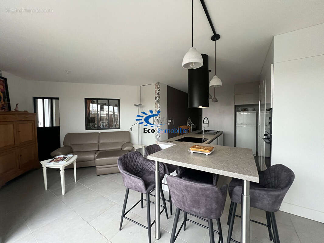 Maison à LA ROCHELLE