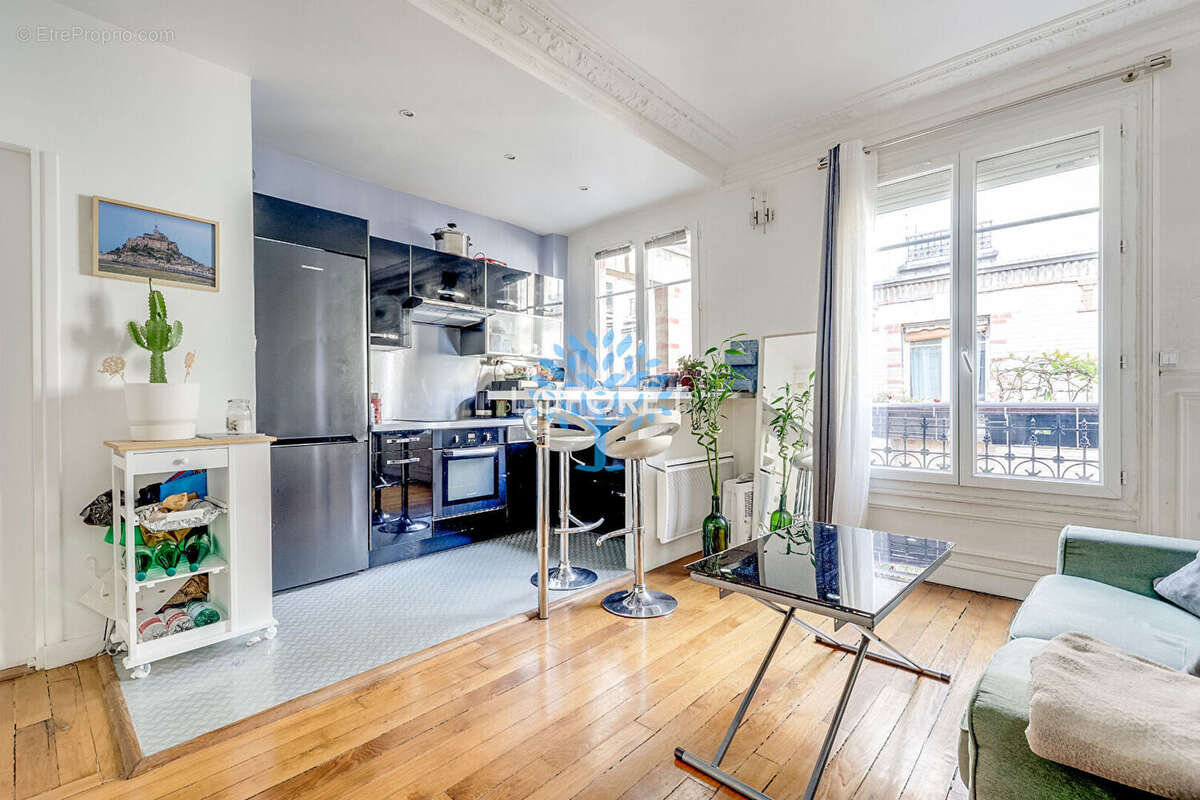 Appartement à PARIS-12E