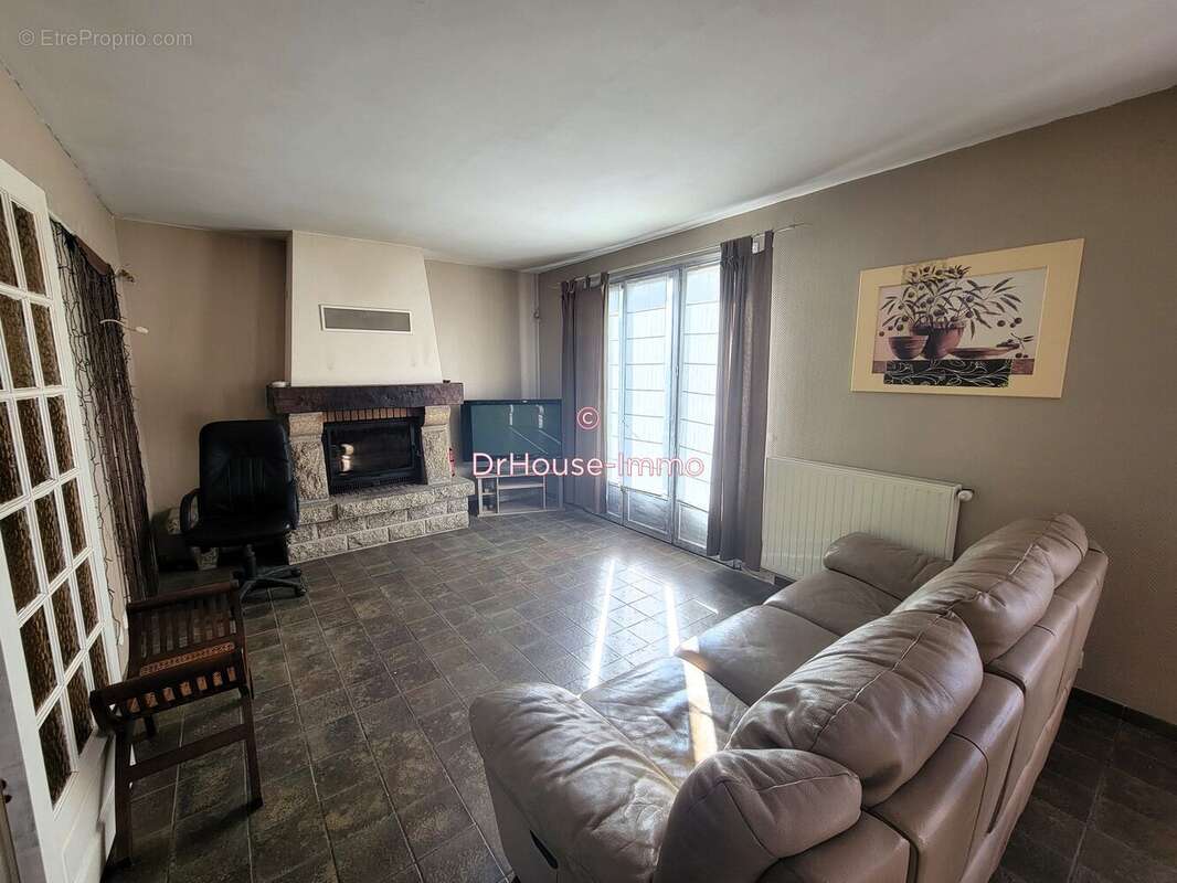 Maison à LE MINIHIC-SUR-RANCE