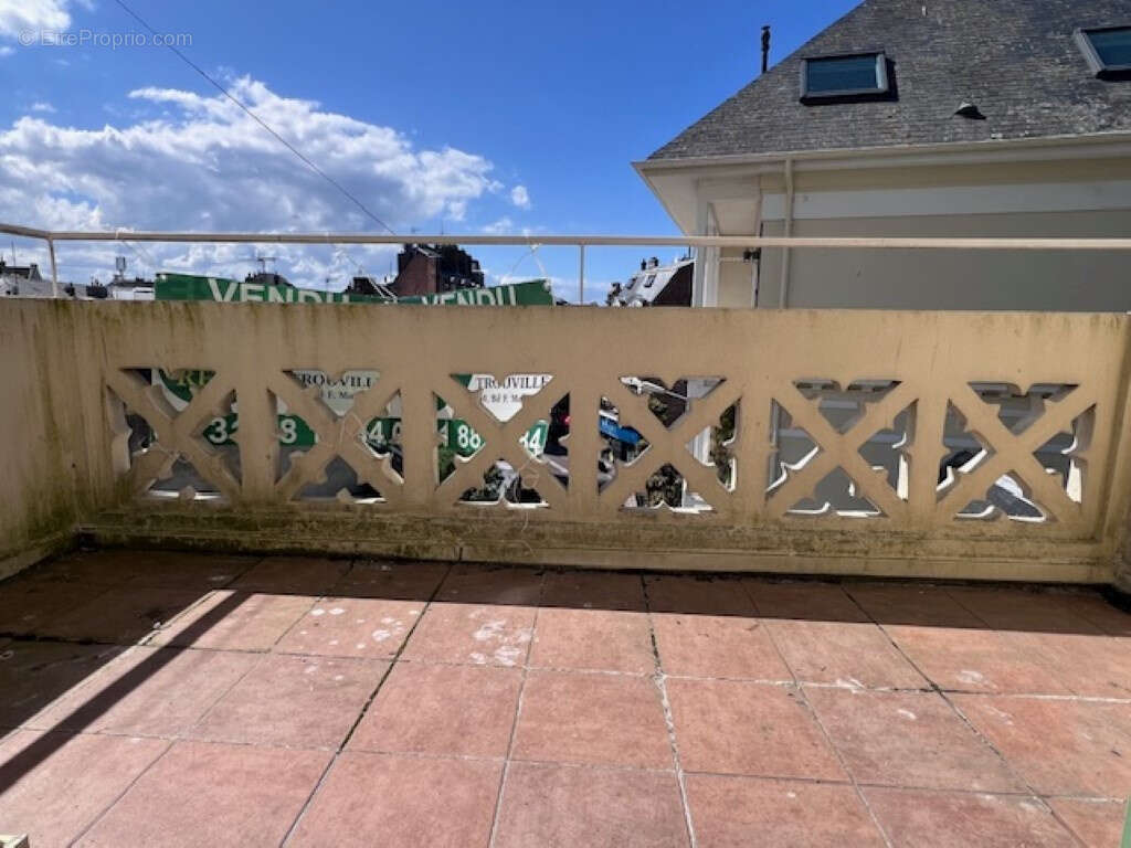 Appartement à TROUVILLE-SUR-MER