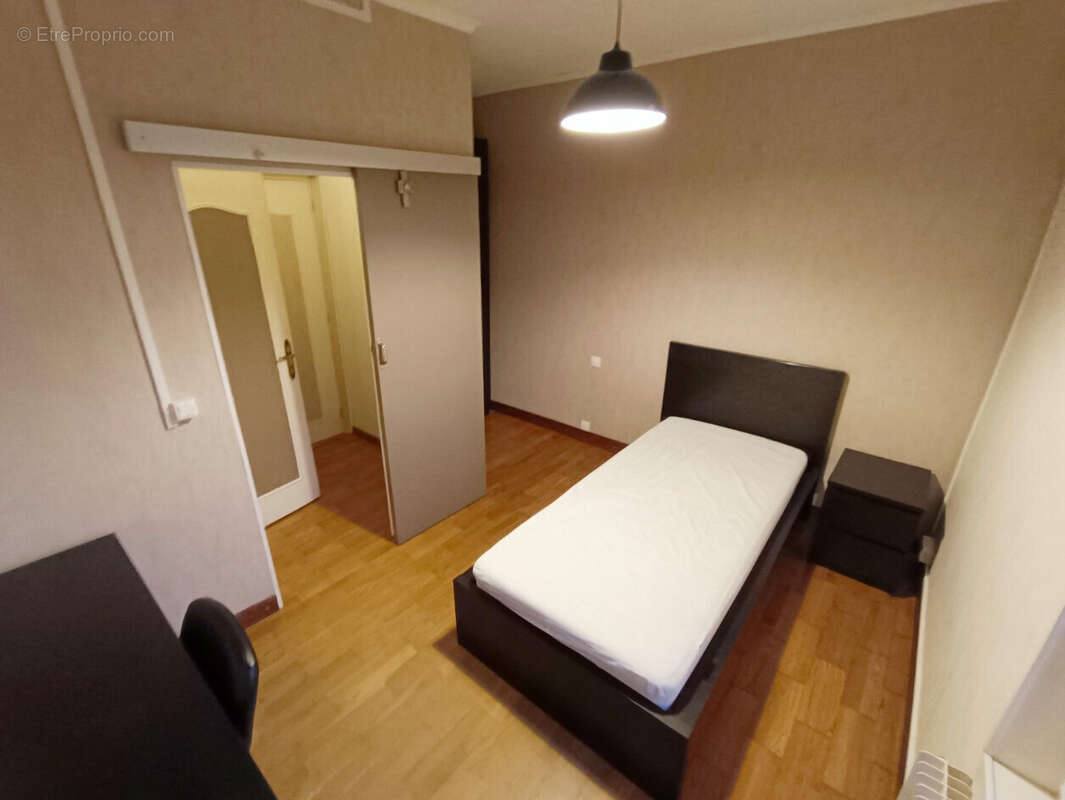 Amiénoise 3 chambres 75 m2 St-Pierre - photo 12