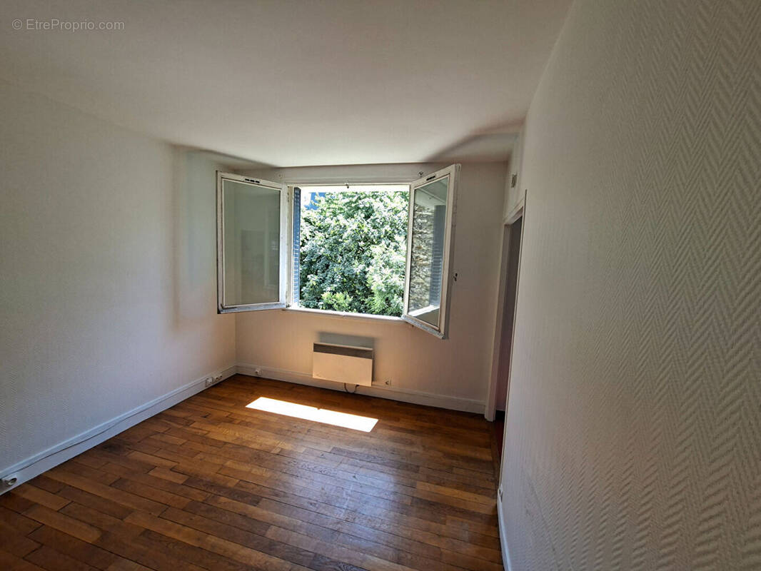 Appartement à ISSY-LES-MOULINEAUX