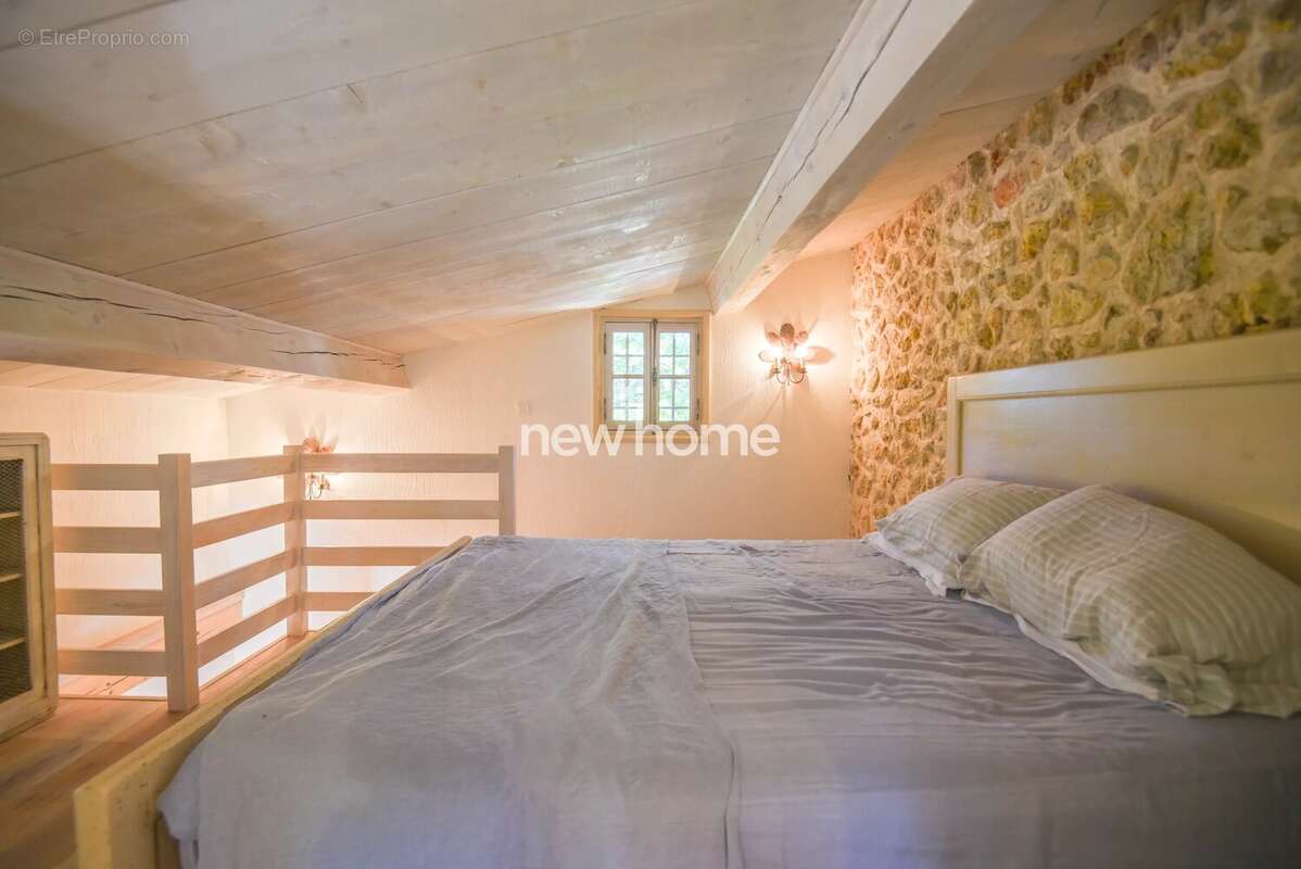 Maison à LORGUES
