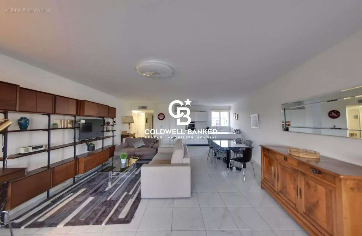 Appartement à SAINT-CYPRIEN