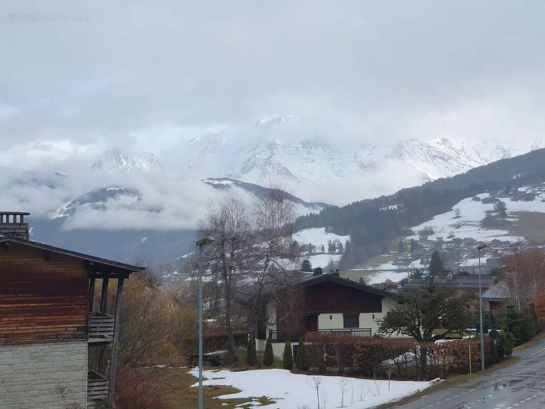 Appartement à COMBLOUX