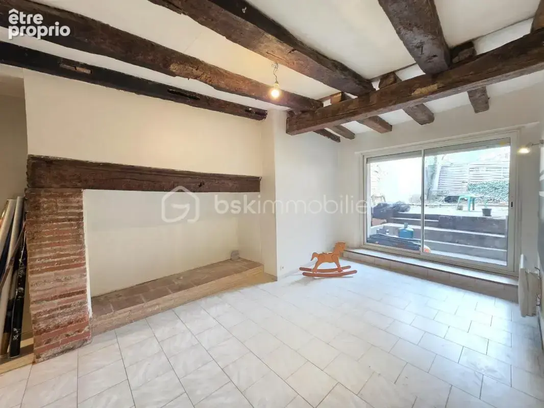 RABASTENS - Maison de ville T3 avec extérieur - photo 2